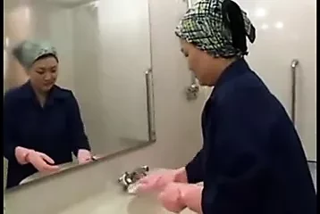 Japanese Chubby Mature Cleaning Lady