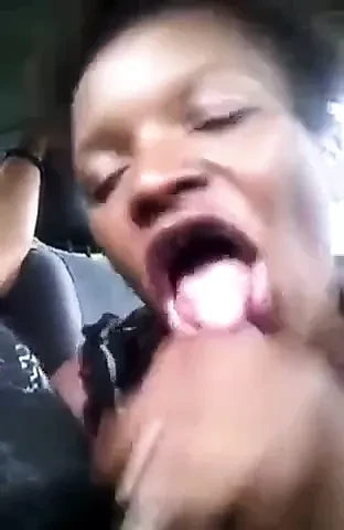 Smoker gives excellent gumjob