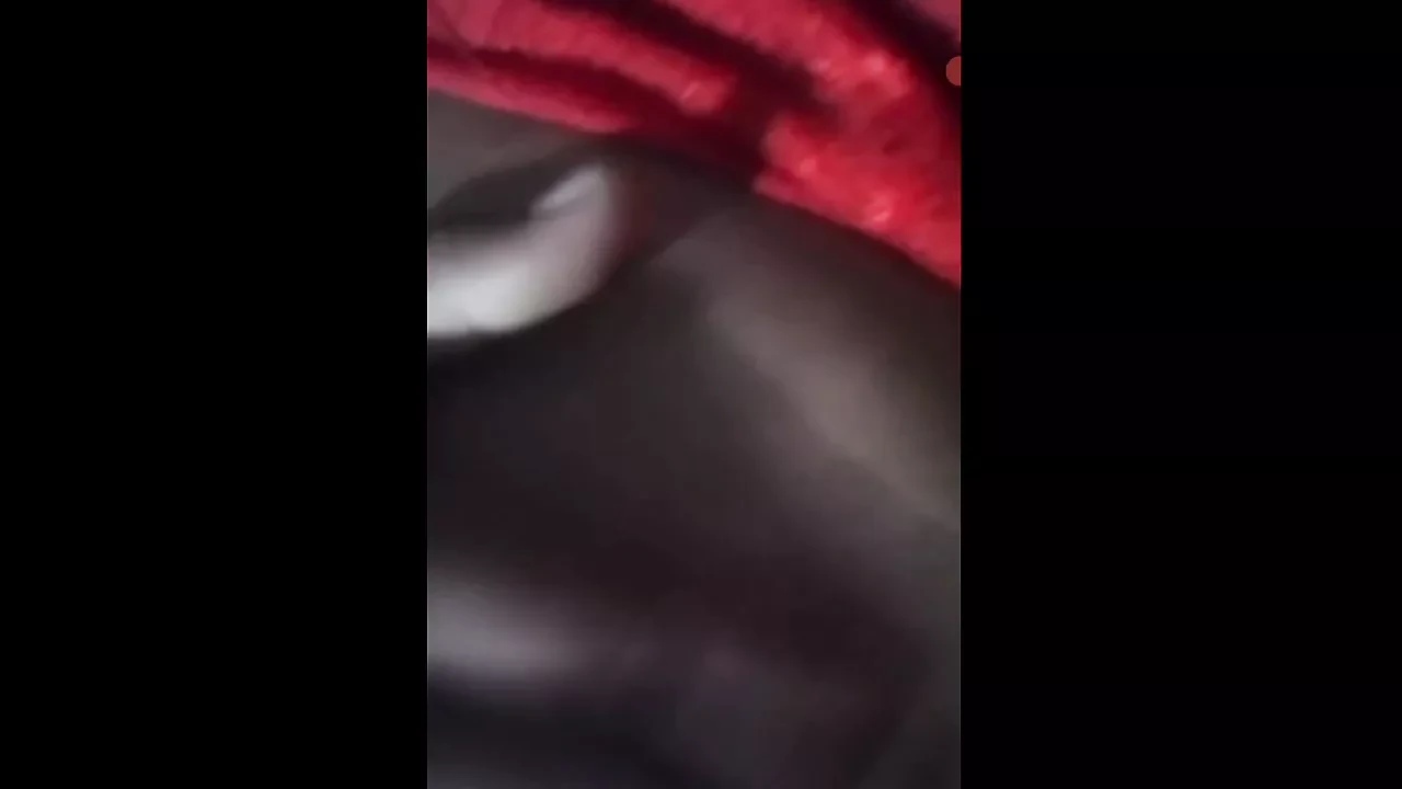 Bangladeshi Sex imo – Girl Masturbates