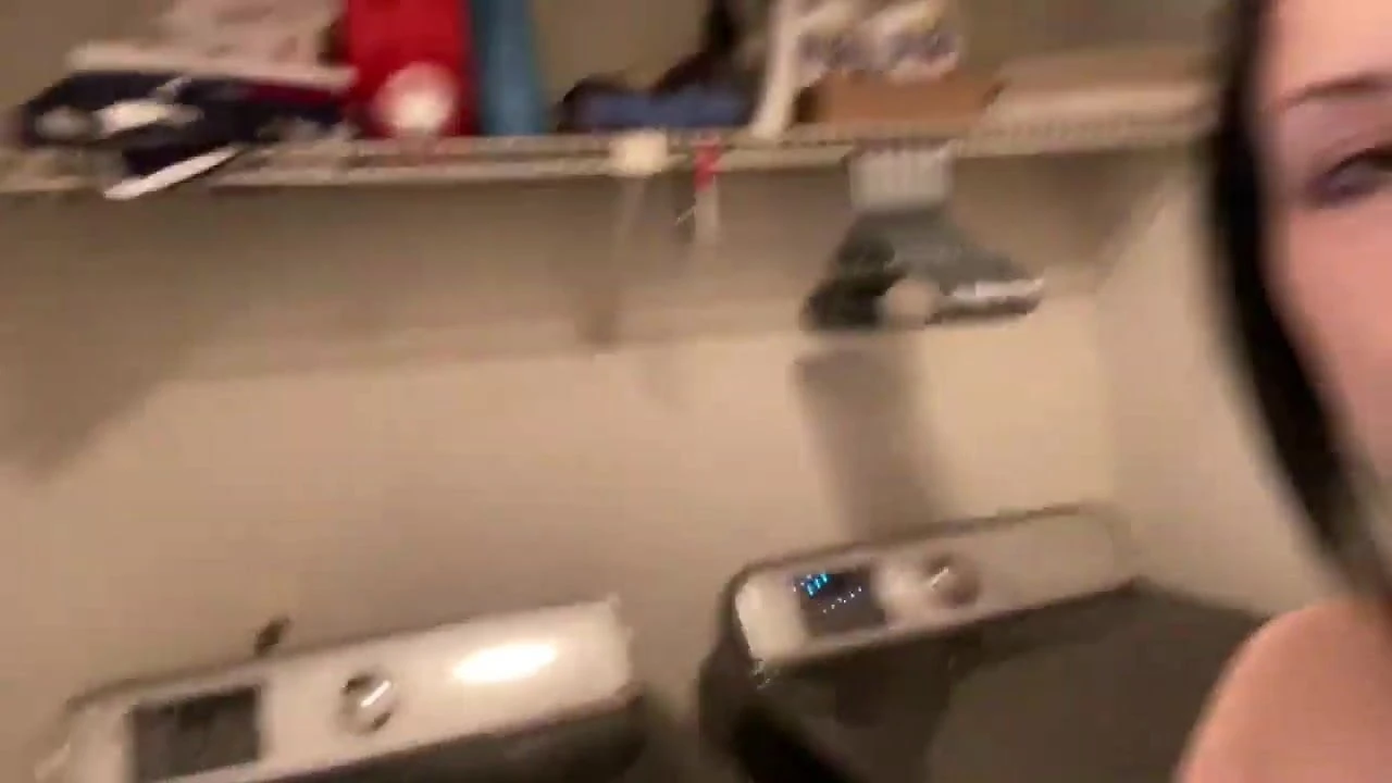 Perfect girl twerking