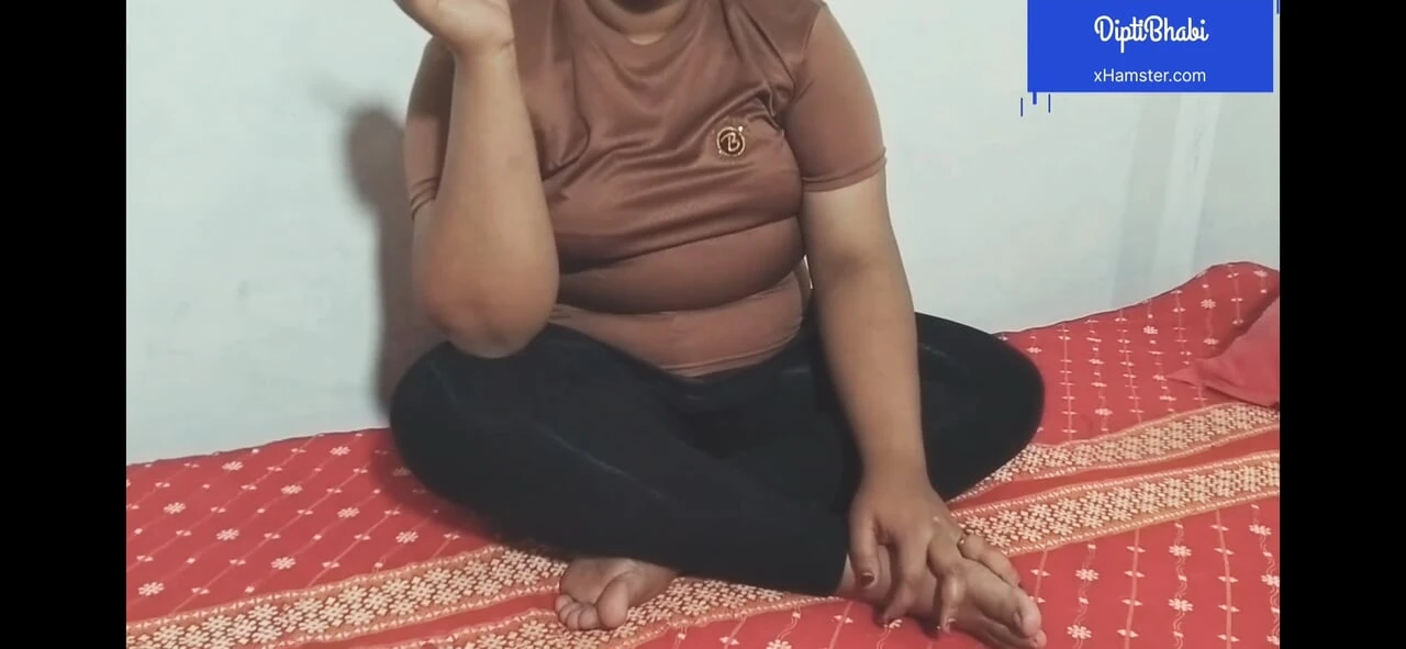 Desi Indian Bhabi Ji Big Boobs. Expatriate wife’s anger,
