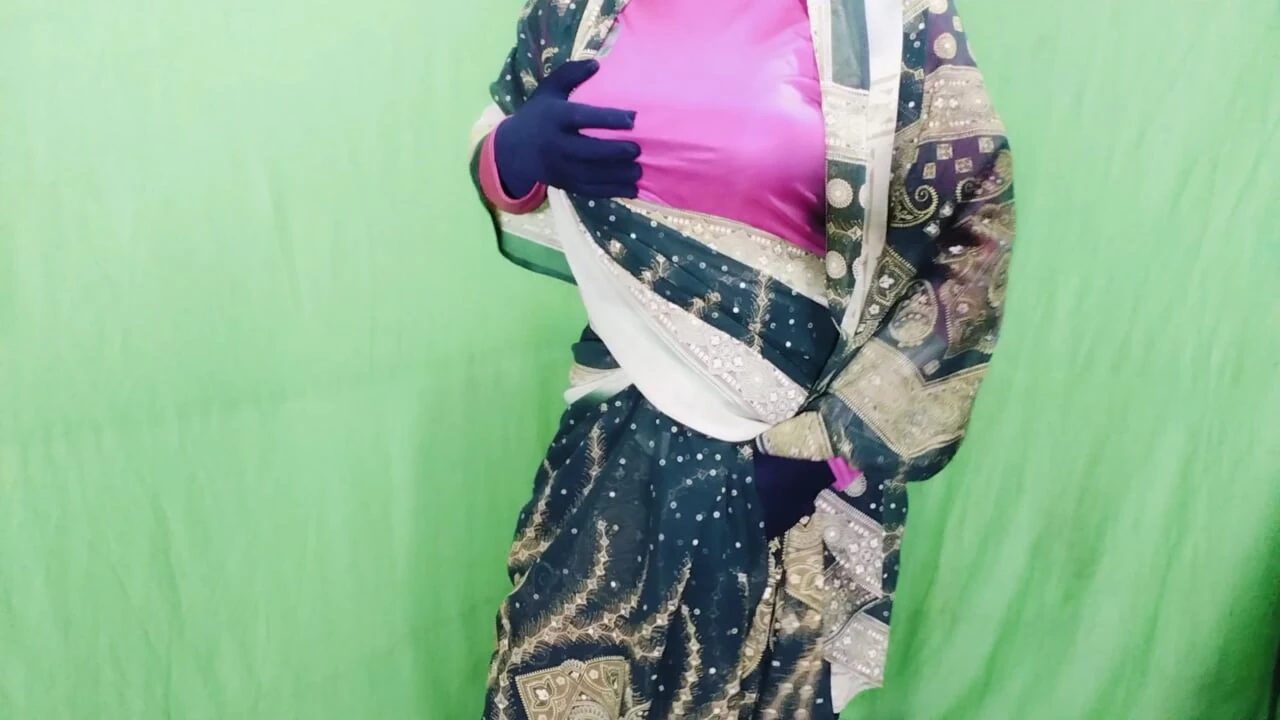 The workman's step-son fucked his boss's wife