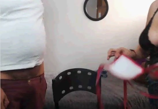 girl show her bikini tits and suck