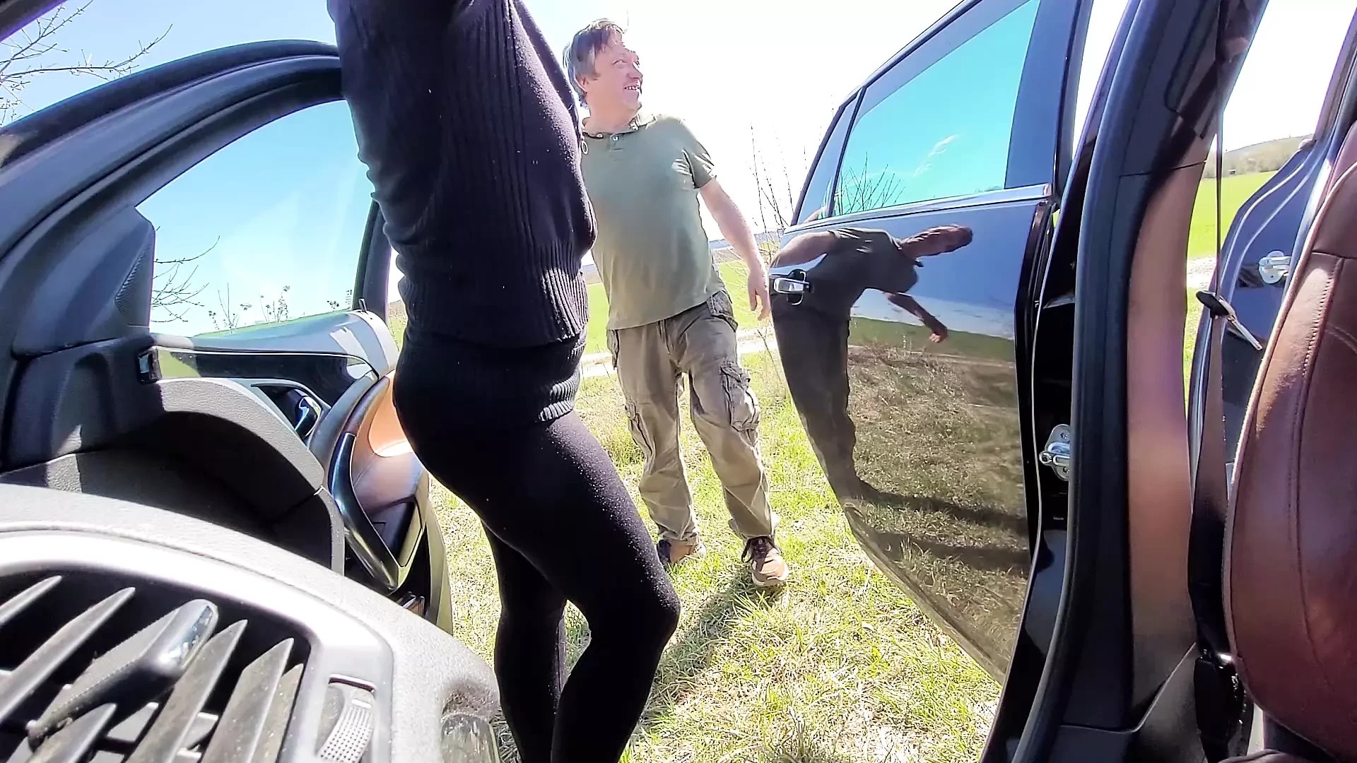 I swallow the cum from my dogging date