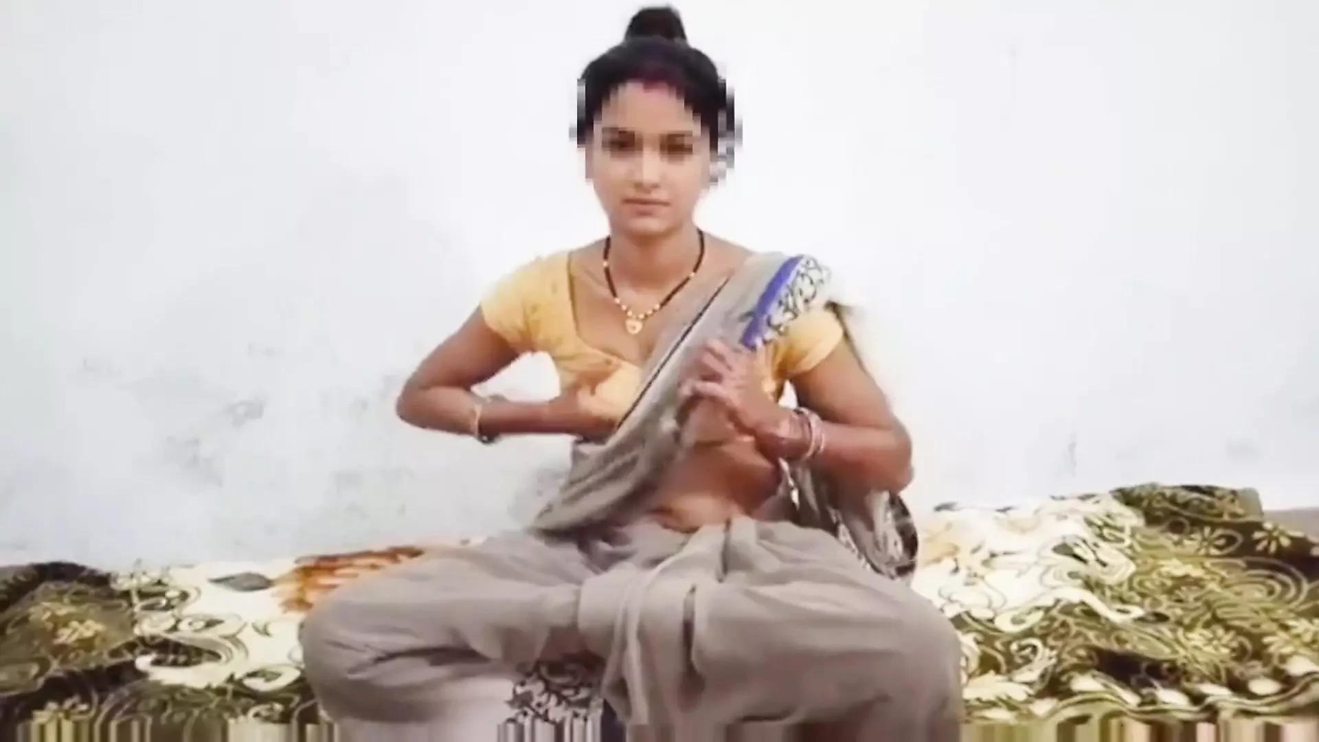 Small Boobs Bhabhi Fuck with Devar in Drinking.