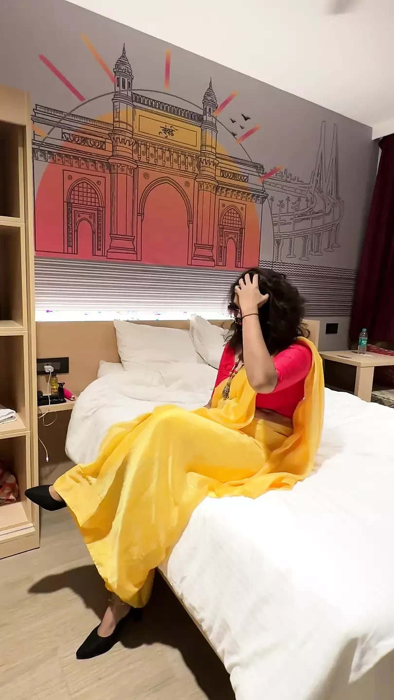 rani nahate hue akeli