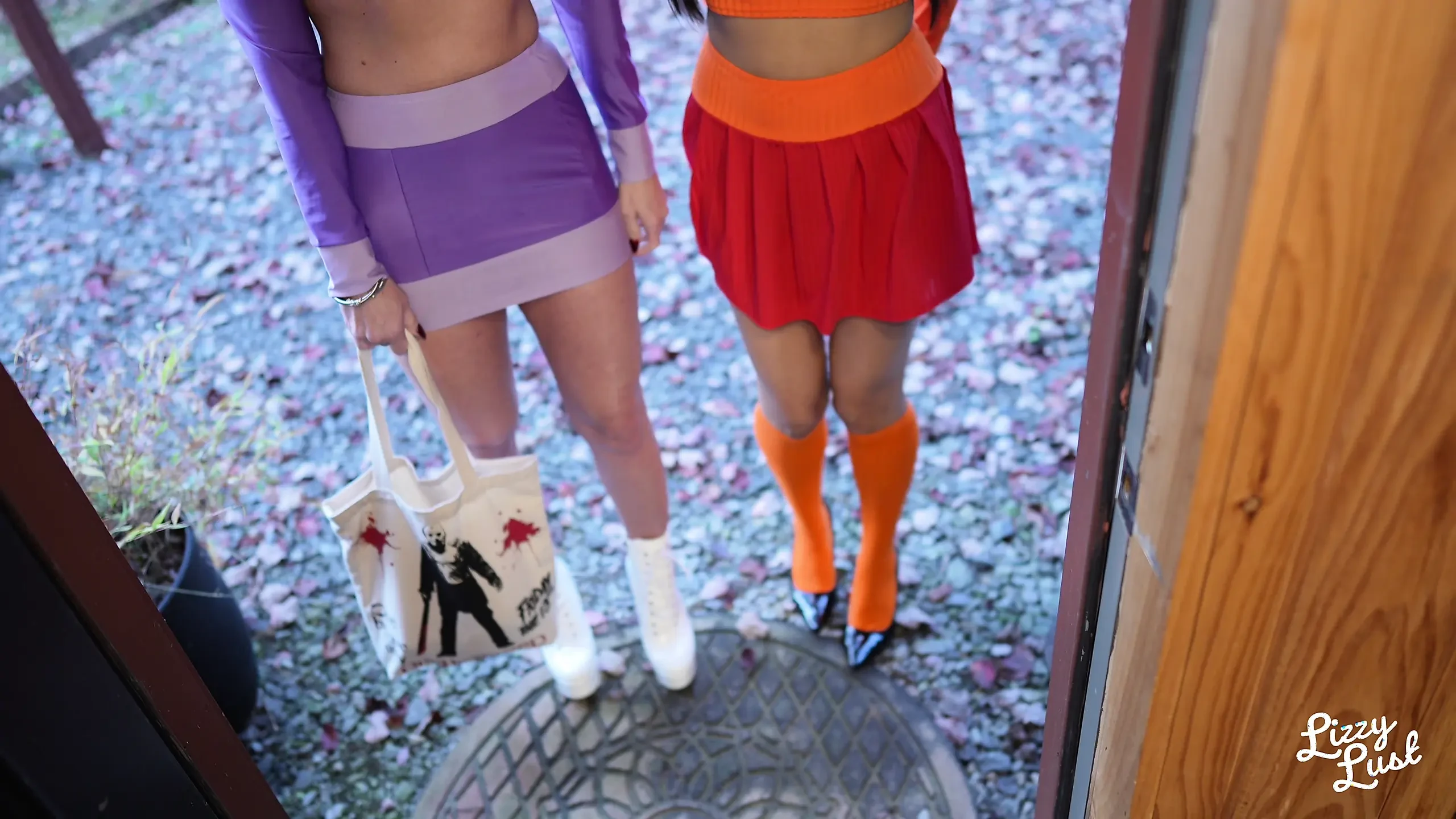 Velma & Daphne Get Creampies Instead of Candy!