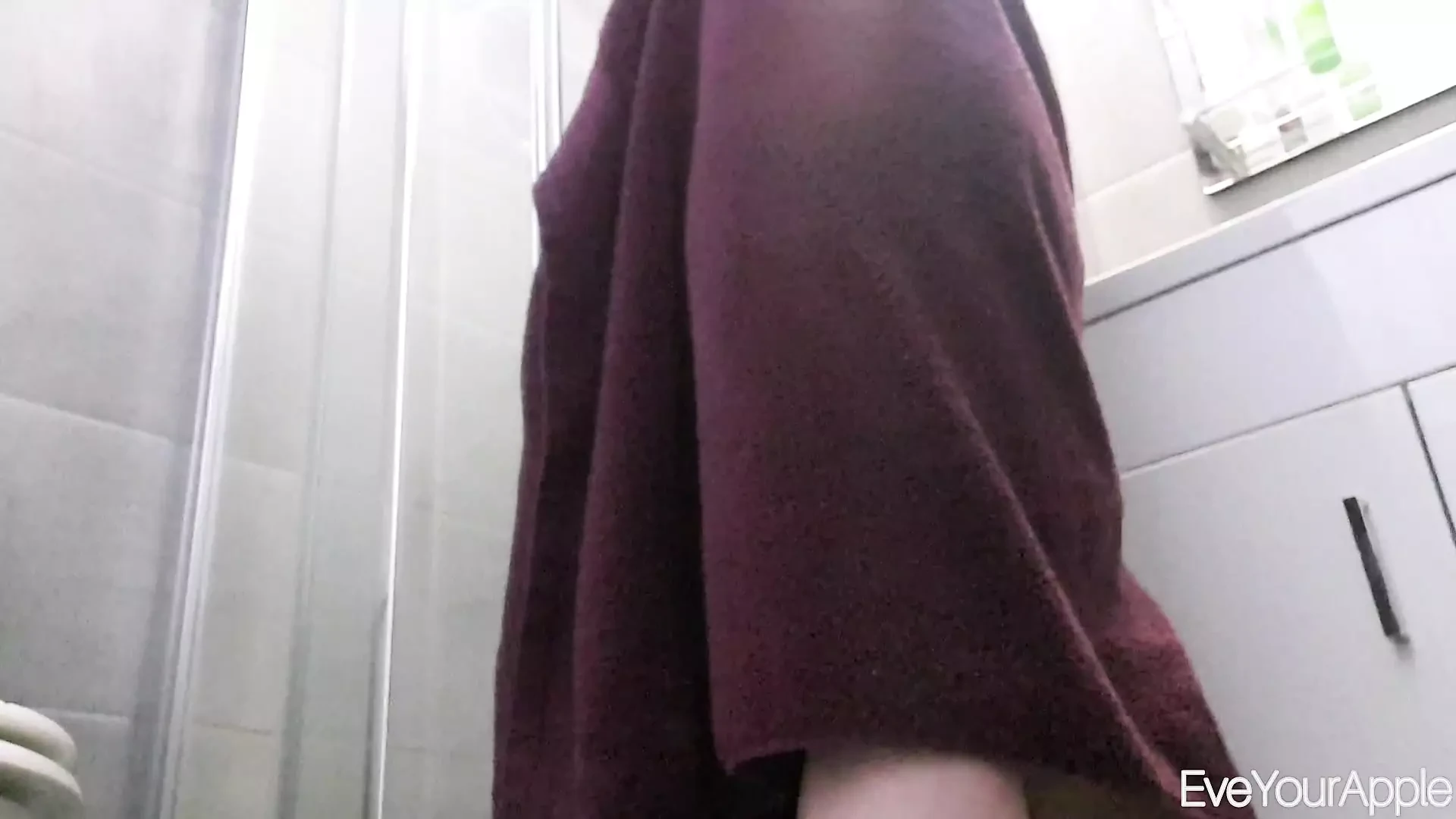 College Dorm Shower Voyeur