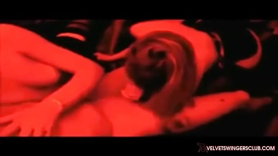 Velvet Swingers Club – Real amateur swingers