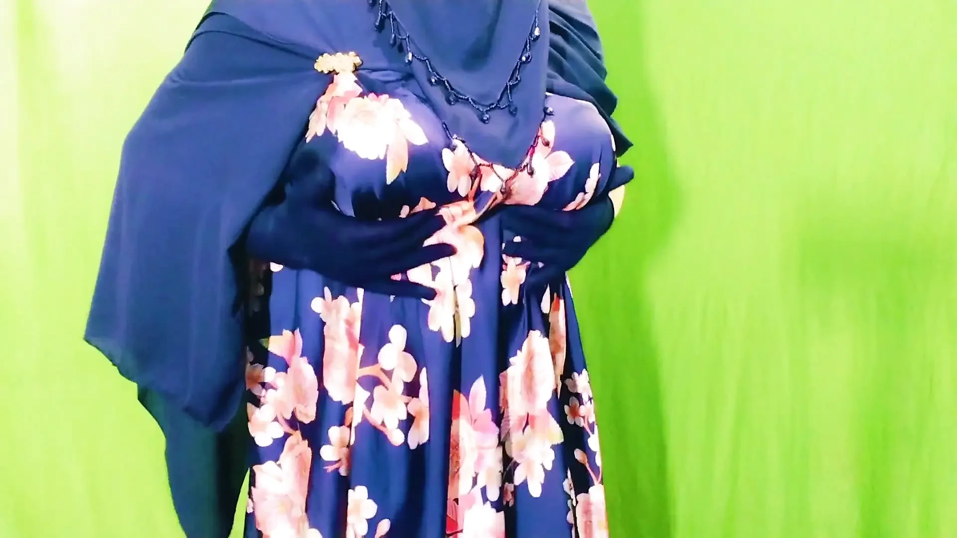 Beautiful Housewife Sex and Dirty Talk Indian – Clear Hindi Audio