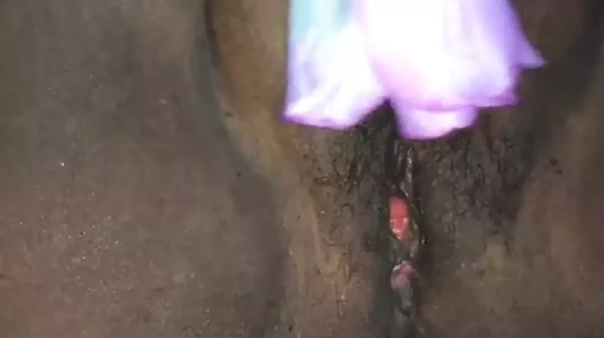 Desi fingering hot babe