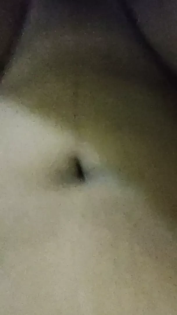 Bandhobi k hotel e niye balish chepe chudlam