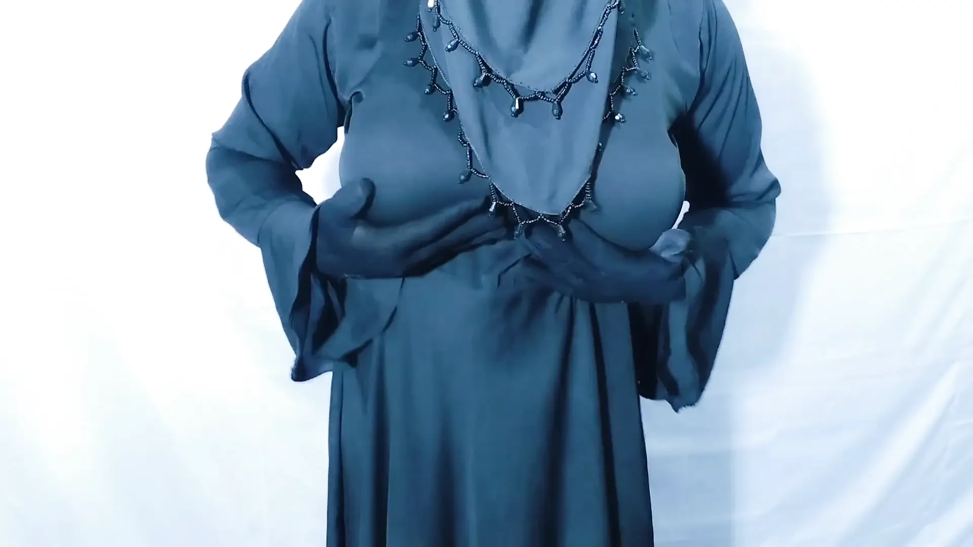 Beautiful Priya Bhabhi fucked in explicit Hindi