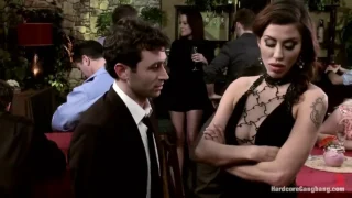 Princess Donna Gangbanged – Part 1