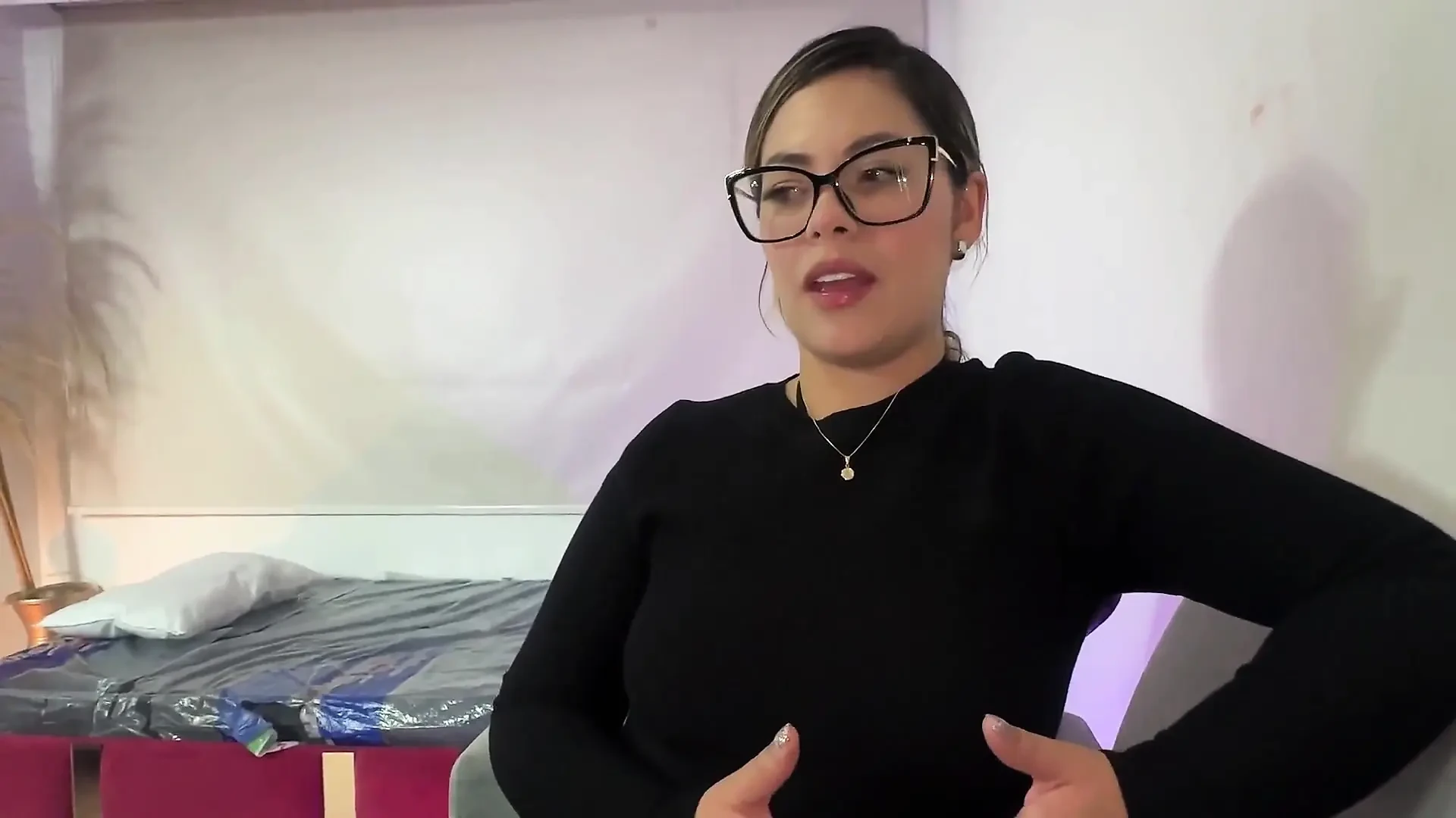 My Stepmom Squeezes All the Cum Out of My Cock so I Can Concentrate on My Studies