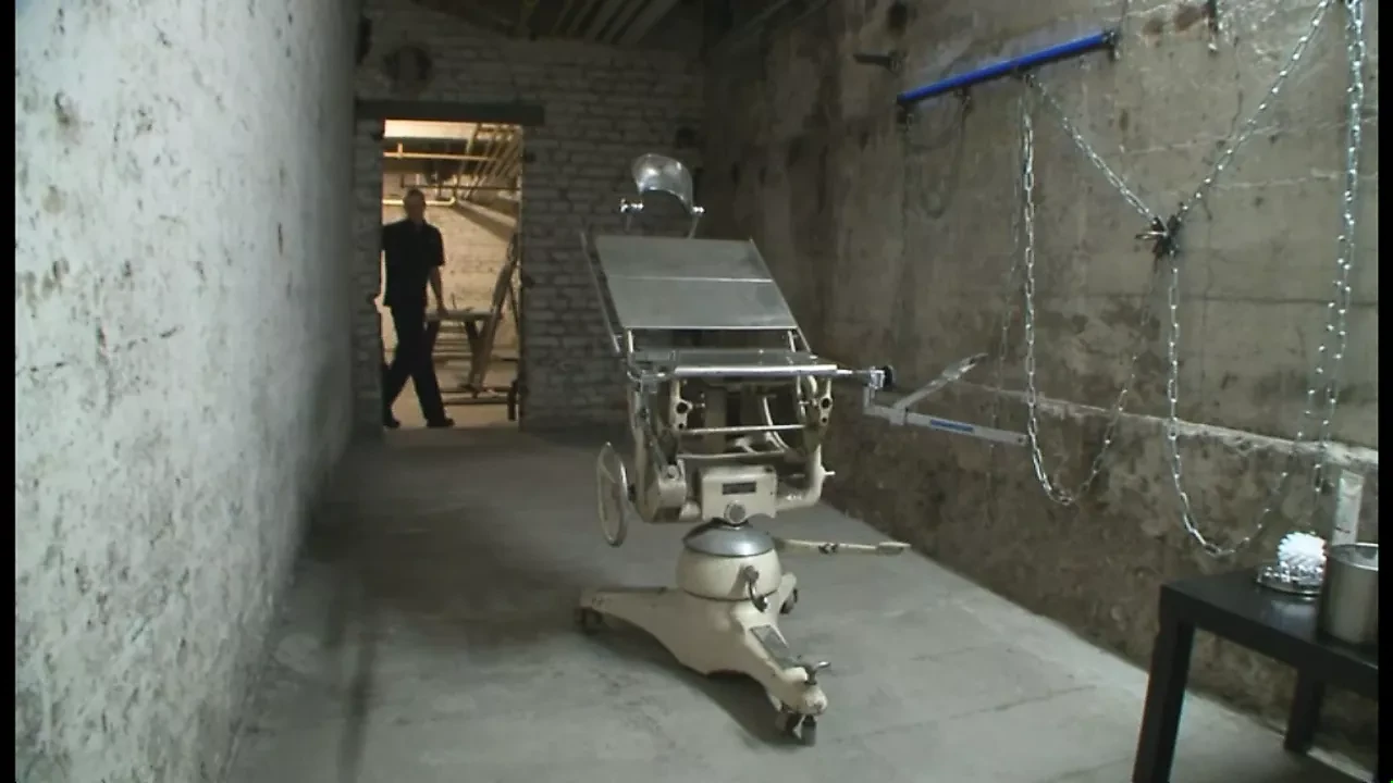 ABGESCHOTTET – (Trauma #03)