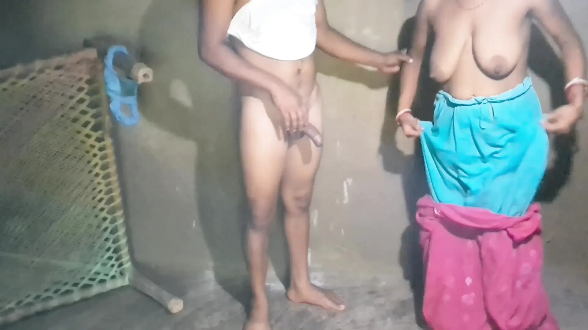 Desi Local Village Bhabhi tight pussy