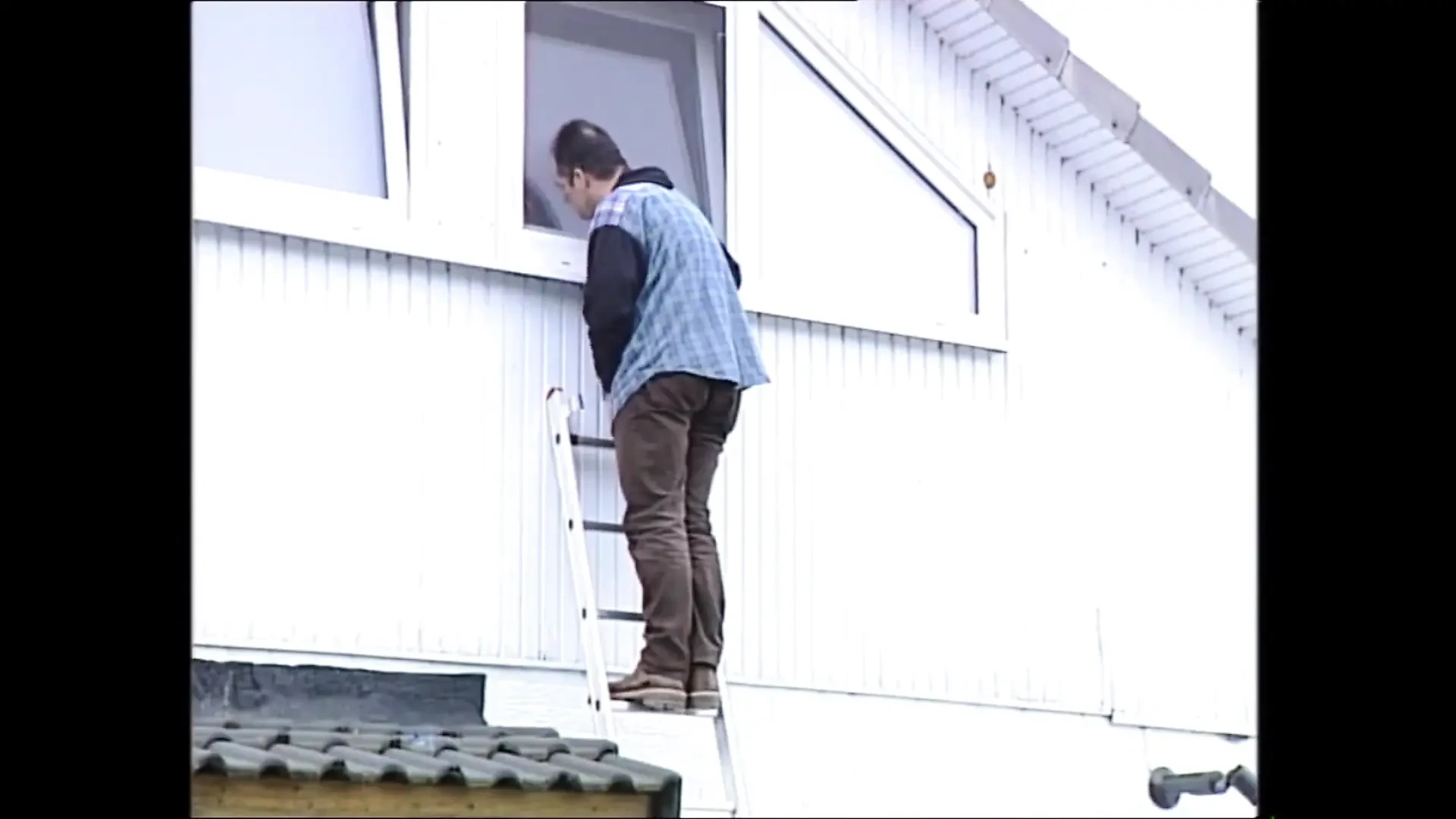 Busty Horny Housewife Was Very Satisfied When His Husband Given a Hard Fuck