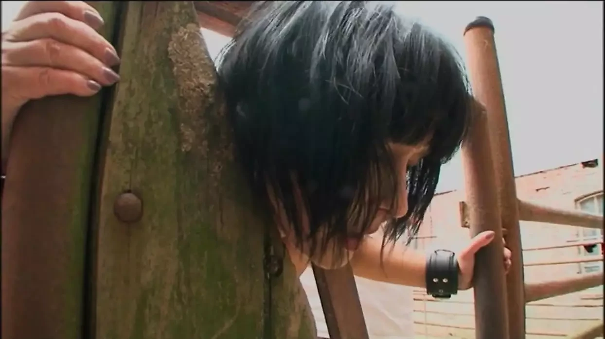 Zuchtigung auf dem Gutshof 2 – Act #05