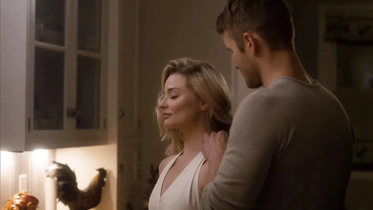 Emma Rigby – ”Hollywood Dirt”