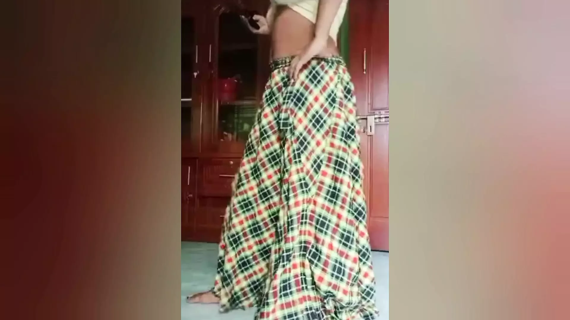Indian girl hot dance