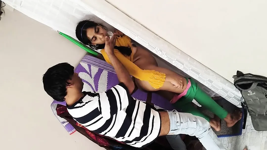 Sex with Indian Boss to Get Increment in Salary