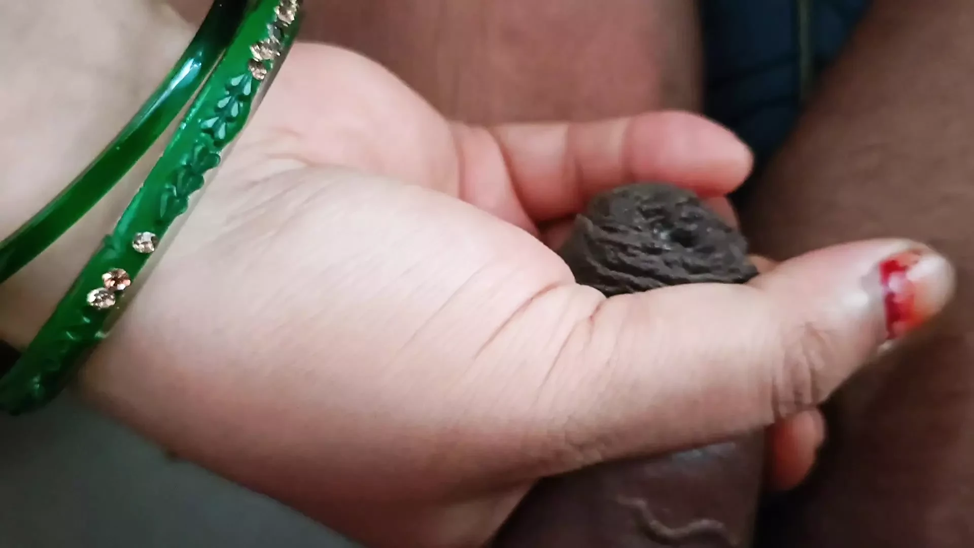 Horny auntiji wand double penetration