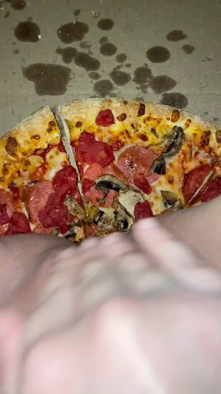 KINKY FEMALE MASTURBATION- CUM ON FOOD- FETISH-ARAB PORN- BEST SEXY SAUDI AMATEUR- ARABIAN SNOWWHITE- PINK DRIPPING PUSSY- USA G