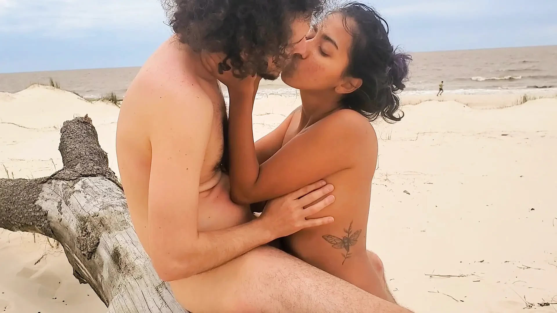 I have sex with a sea goddess on a desert beach