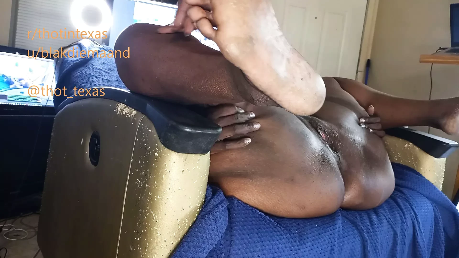 Thot in Texas – Big Butt Milf Fat Wobbly Ass