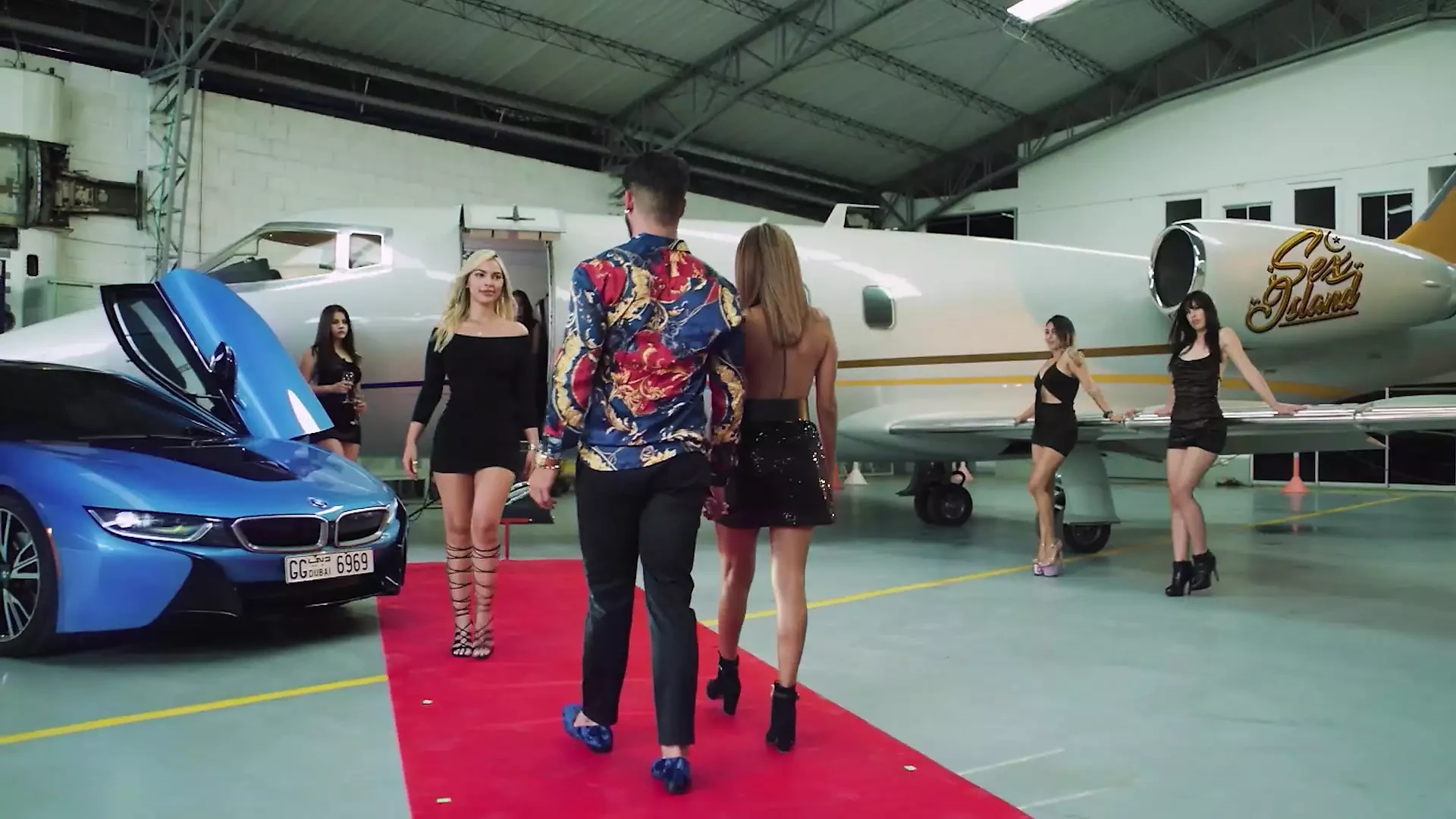 dildo in the anus of brunette GGmansion