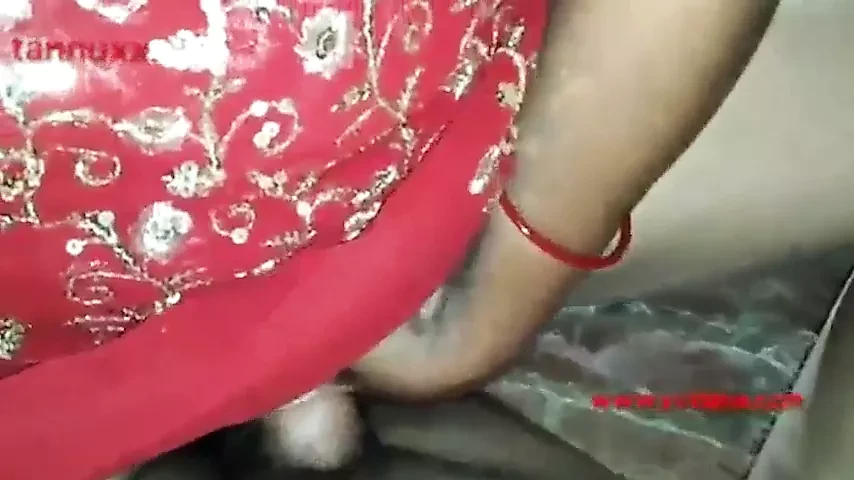 Desi sexy and juicy Indian women fucked compilation