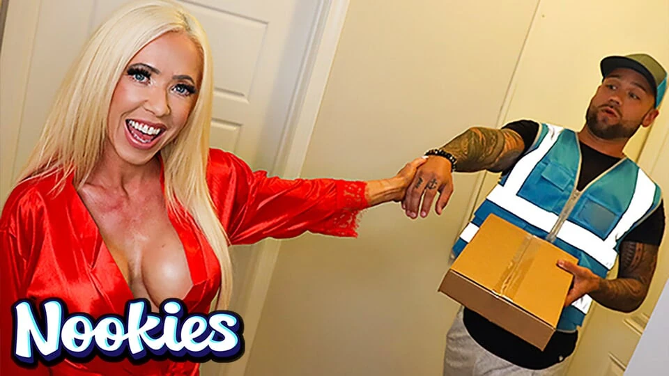 NOOKIES: Mandy Monroe’s Special Sausage Delivery Fuck