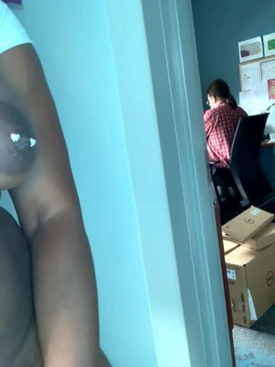 Thick Ebony Masturbates Next To Boss In Public