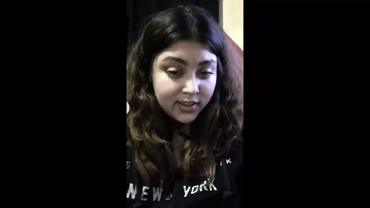 prettyface 559 – Boobs show