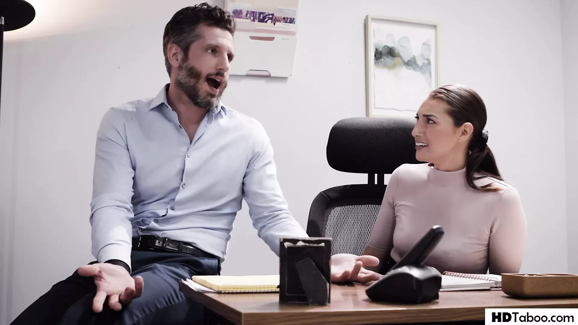 PAWG Secretary fucks cheater husband