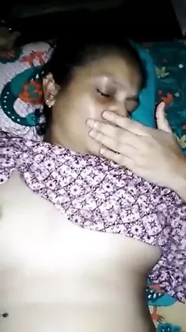 fucking neighbour aunty  husband doing night shift