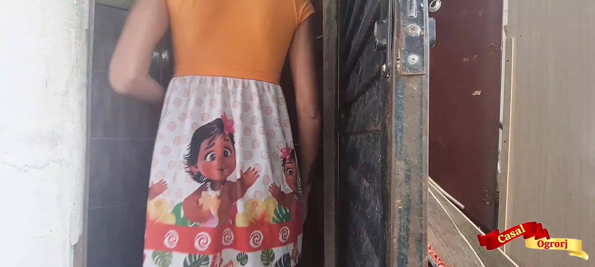 My Stepdaughter Shaves Me and Gives Me Her Ass