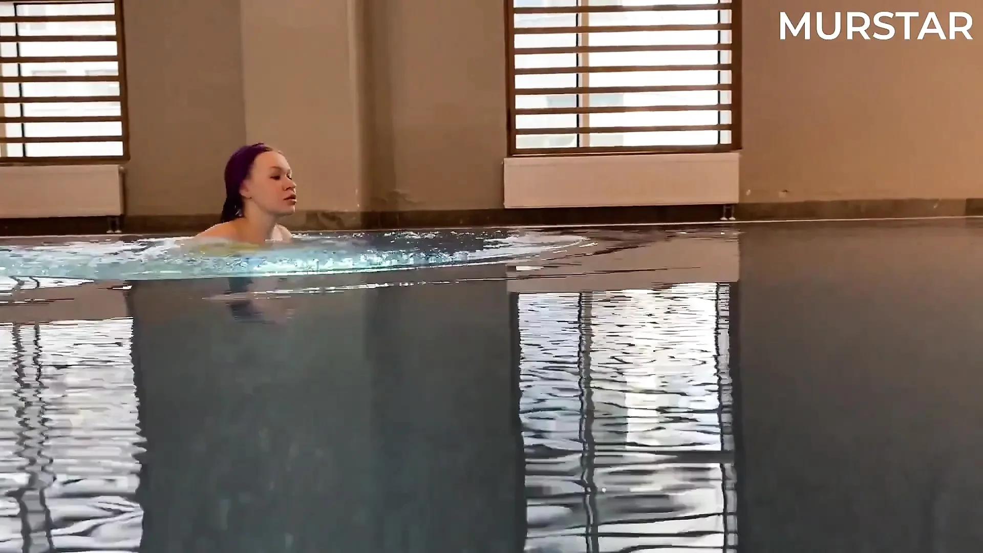 She Thanked the Lifeguard with a Juicy Blowjob