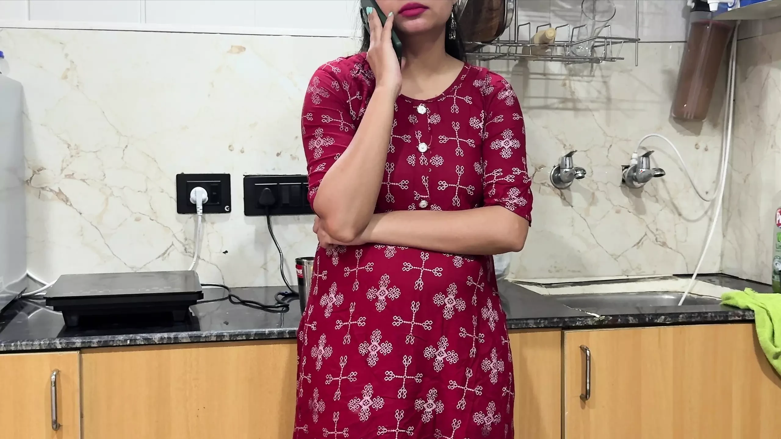 Stepmom asks her sister to help with stepson’s porn addiction