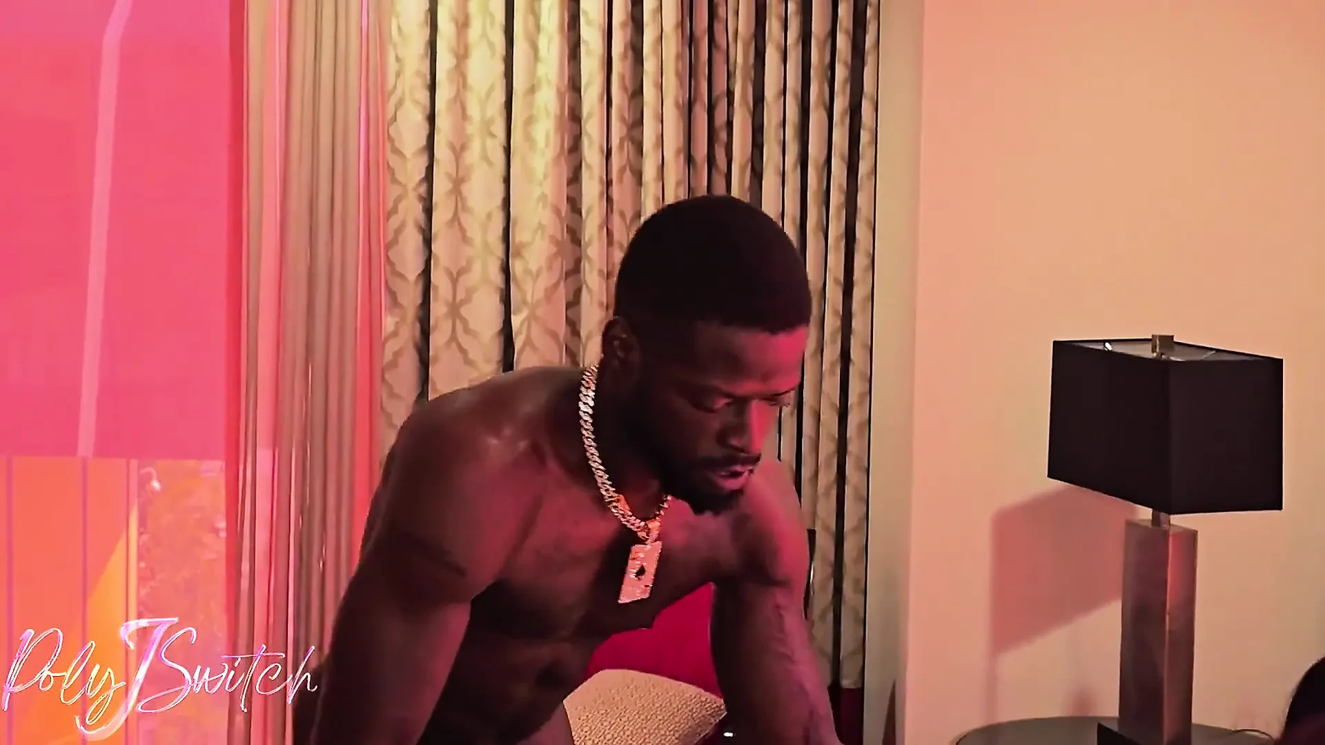 Hotwife Polyjswitch Meets BBC Bull Ace hardz