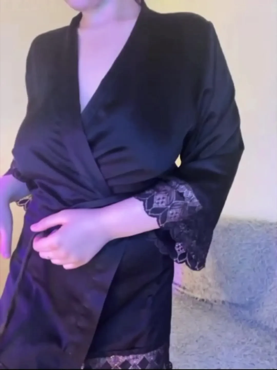 Sexy oil show and blowjob huge dildo