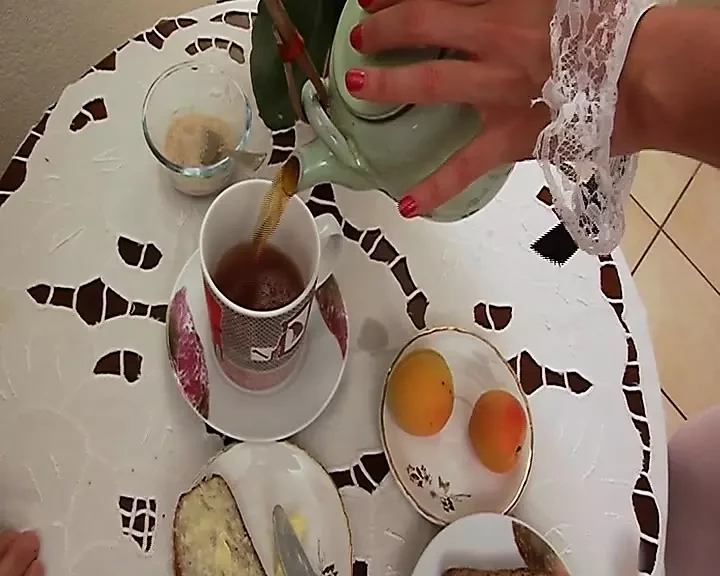 Hot anal threesome with French MILF and hot tattooed babe