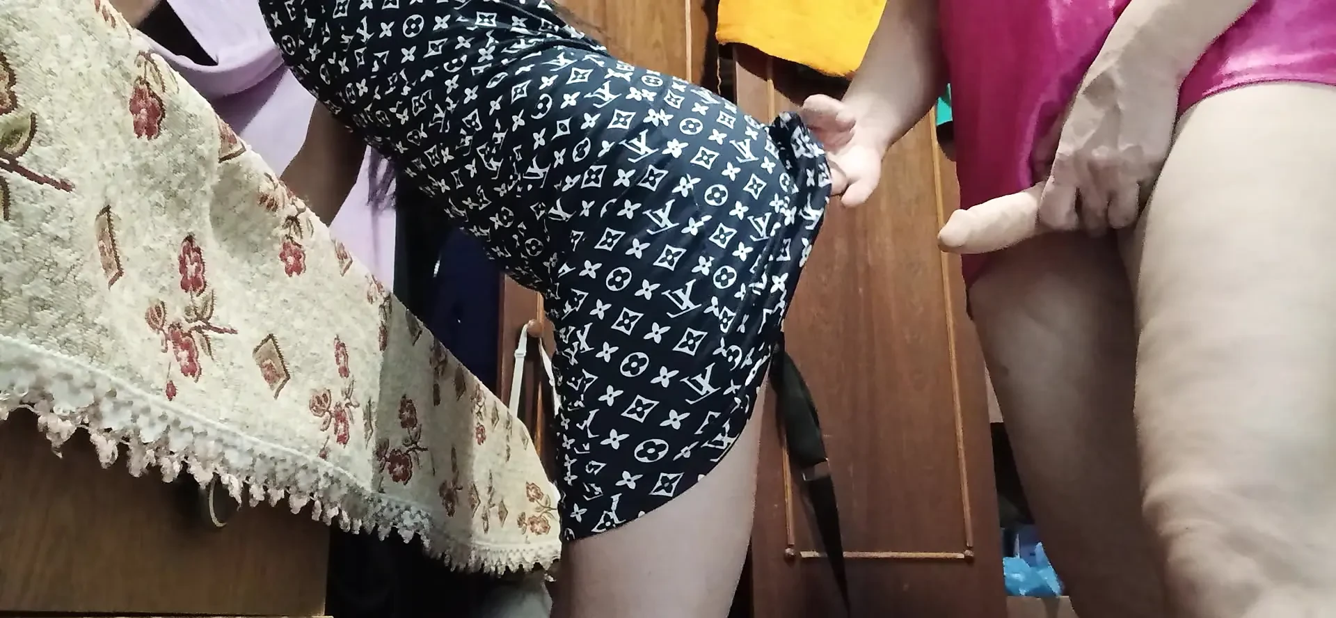 While My Boyfriend Went to the Store, His Stepsister Fucked Me