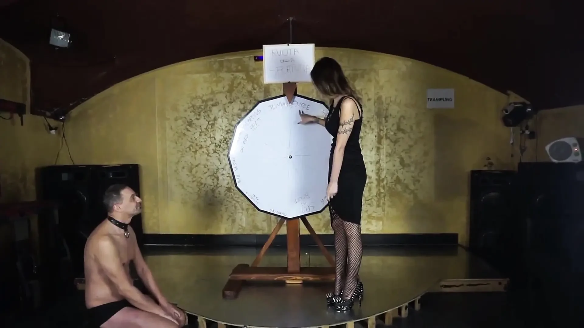 Male slave gets whipped and punished from femdom chick